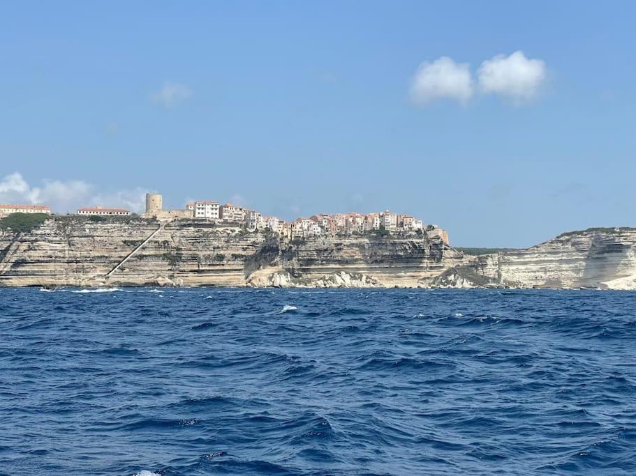 Апартаменты Superbe T2 Neuf Bonifacio Avec Parking Gratuit Экстерьер фото